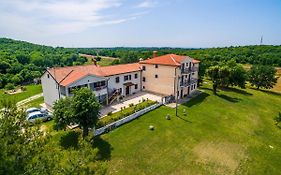 Lovely House Lindi In Porec